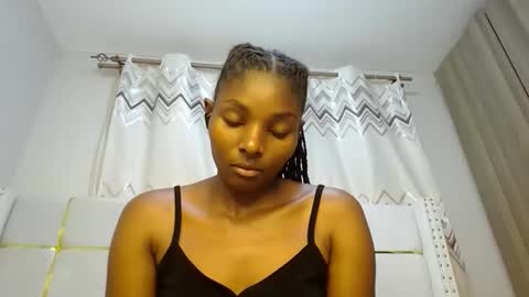 Snapshot of tamia538235 chatting on February 27, 6:42 pm tamia online show from February 27, 6:42 pm