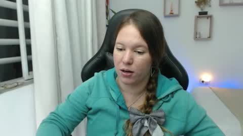 Im Samy online show from December 18, 5:26 am