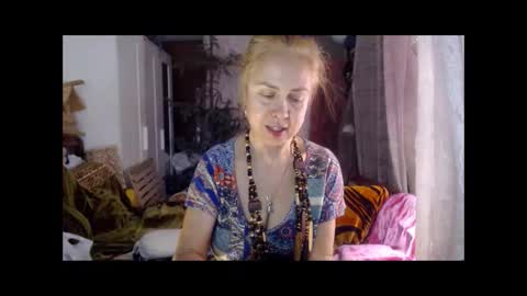 Milena online show from November 5, 10:28 am