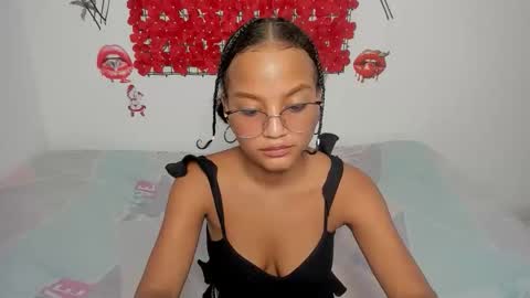 tania_hot0 online show from December 14, 8:48 pm