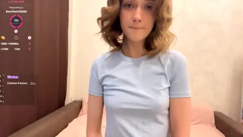 Mia online show from March 10, 1:21 am