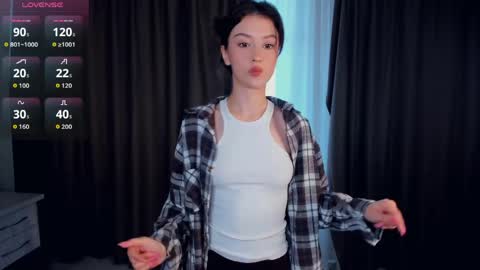 Anna online show from April 20, 7:11 am