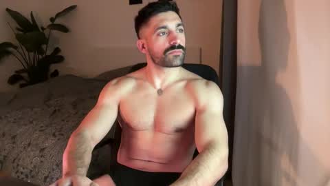 tarquit8 online show from March 17, 10:04 pm