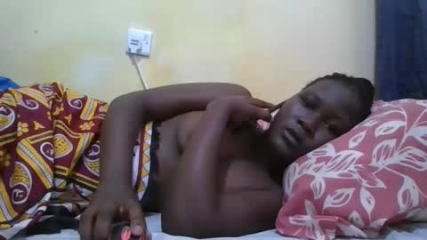 tashacute20 online show from April 9, 6:19 am