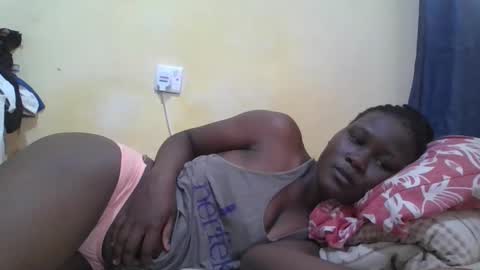 tashacute20 online show from April 13, 7:56 am