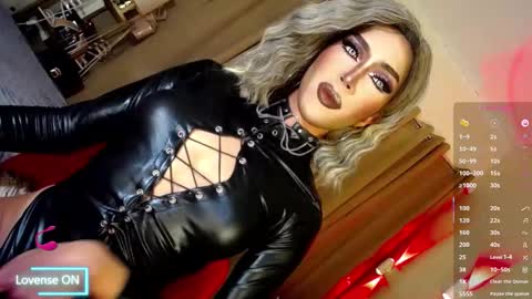 tasteaddict_ online show from November 9, 8:07 am