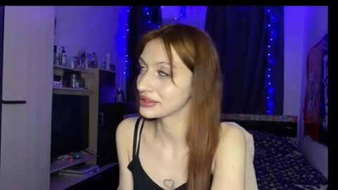 tatika_williams online show from April 20, 6:22 pm