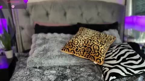 Tatted Queen online show from April 20, 3:15 pm