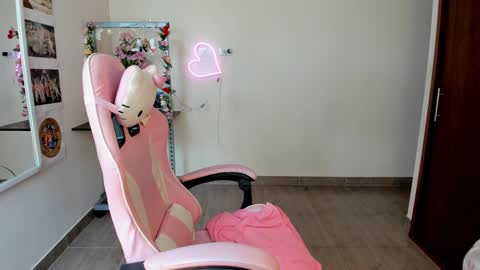 Rose Marie online show from November 21, 3:21 pm