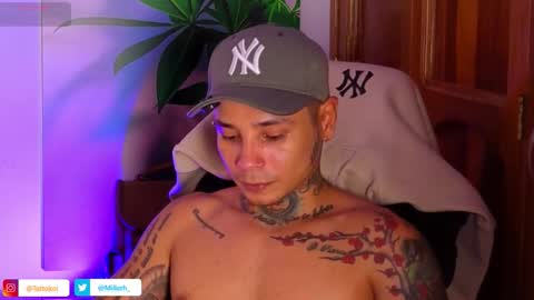 Snapshot of tattokoi chatting on October 22, 12:03 am tattokoi online show from October 22, 12:03 am