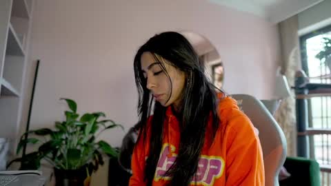 Nathalie Hardy  online show from September 20, 5:16 pm