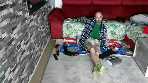 Tatuado20cm online show from December 21, 2:40 am