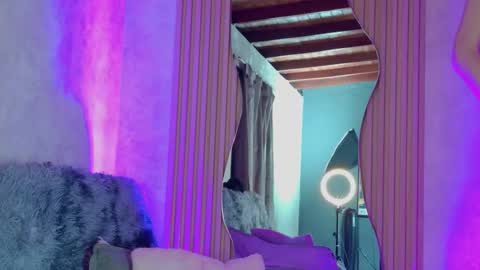 taurito___ online show from March 18, 7:03 am