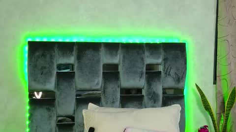 taurito___ online show from October 25, 4:24 am