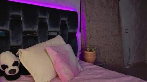 taurito___ online show from October 8, 6:30 am