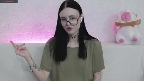 Taya online show from September 26, 7:55 pm