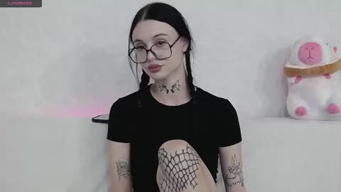 Taya online show from September 24, 7:31 pm