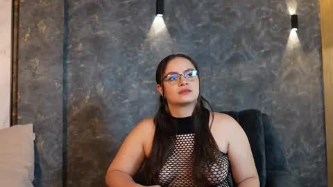 Teylor  Kim online show from September 29, 7:02 pm