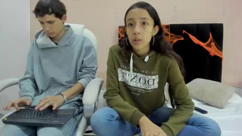 taylor and exidt online show from October 14, 12:41 pm