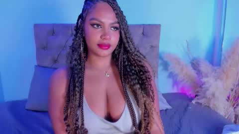 Snapshot of taylor_sexyy chatting on September 10, 11:28 pm Taylor  online show from September 10, 11:28 pm