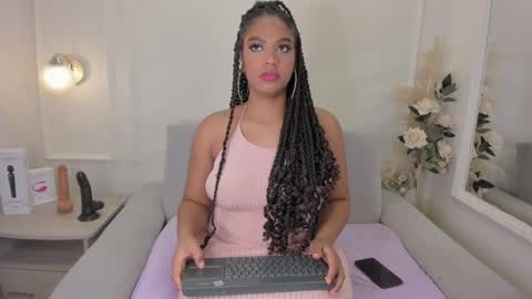 Snapshot of taylor_sexyy chatting on March 2, 1:58 am Taylor  online show from March 2, 1:58 am