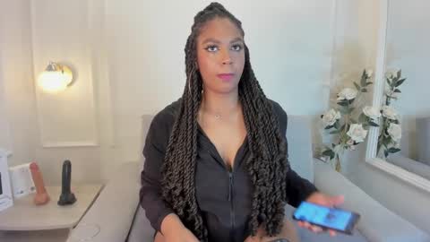 Snapshot of taylor_sexyy chatting on March 5, 3:51 am Taylor  online show from March 5, 3:51 am