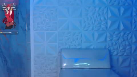 Taylor online show from April 20, 6:33 pm