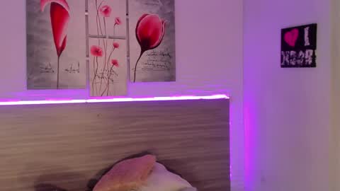 Taylor  online show from February 23, 12:18 pm