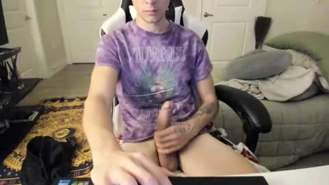 taylorcamz online show from February 11, 6:06 am