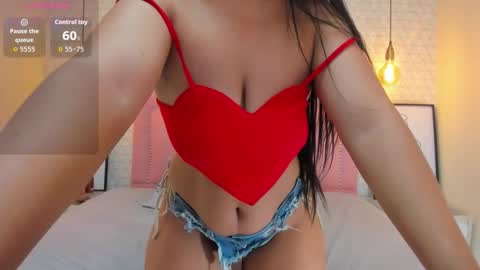 TAYLOR  online show from October 28, 3:40 am