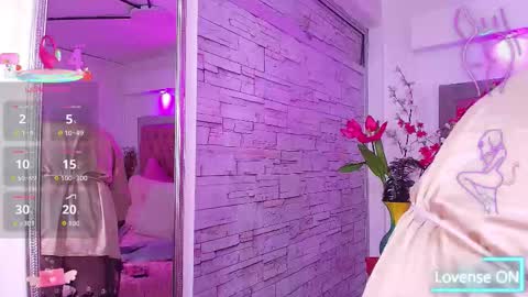 Snapshot of tayzon_foxxx chatting on September 9, 12:49 pm Sofia online show from September 9, 12:49 pm