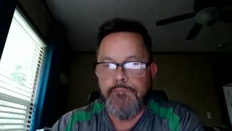 tdhawk87 online show from April 21, 7:21 pm