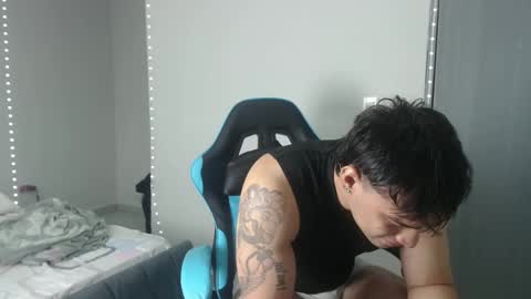 team23hot0 online show from September 28, 8:40 pm