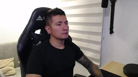 DYNAMITE DUO69 online show from April 23, 12:29 pm