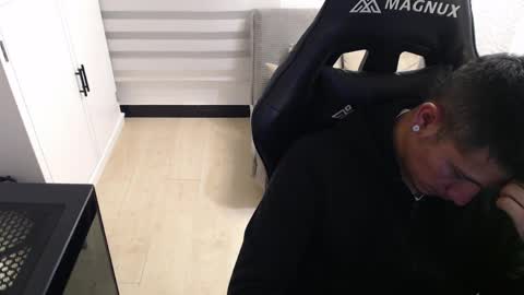 DYNAMITE DUO69 online show from March 27, 12:06 pm