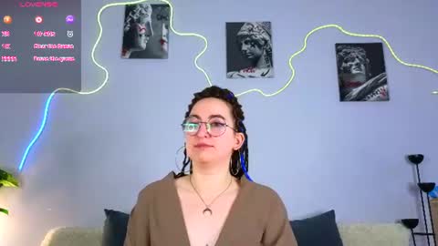 Lady Oudrey online show from July 27, 5:05 am