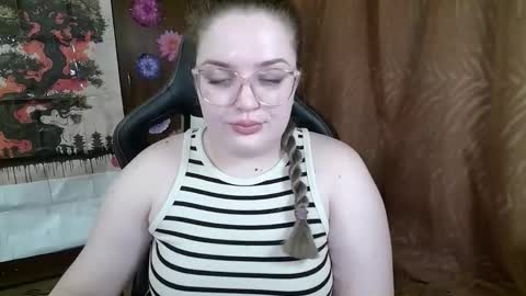 Teasing Dora online show from April 2, 8:38 pm