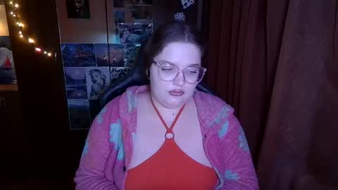 Teasing Dora online show from January 13, 2:30 am