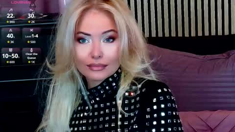 teasingjulianna online show from January 18, 12:41 am