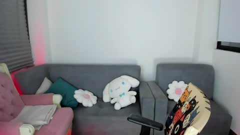 teasybabeee online show from May 3, 9:43 pm