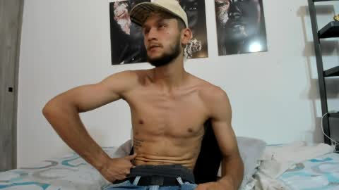 Tedy online show from March 28, 8:54 pm