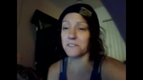 Xyainou online show from April 15, 11:46 am