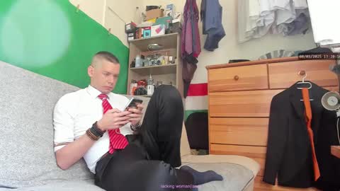 Virg Lszl online show from March 8, 12:20 pm