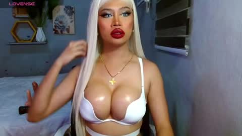 kath online show from April 23, 9:39 am