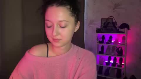 temptingvision online show from March 29, 11:56 am