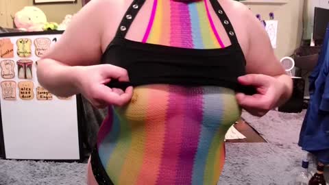 Pixie and Tentacle Overlord online show from January 4, 2:14 am