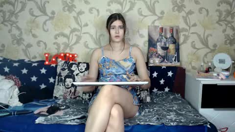 Snapshot of tender__ada chatting on February 17, 1:44 pm Ada  online show from February 17, 1:44 pm