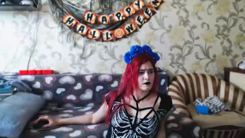 Snapshot of tender__ada chatting on October 22, 8:50 am Ada  online show from October 22, 8:50 am