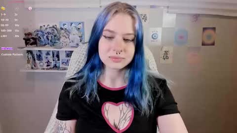  Sue  online show from October 10, 12:00 pm