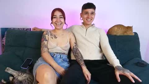 tender_dust online show from October 28, 4:57 am